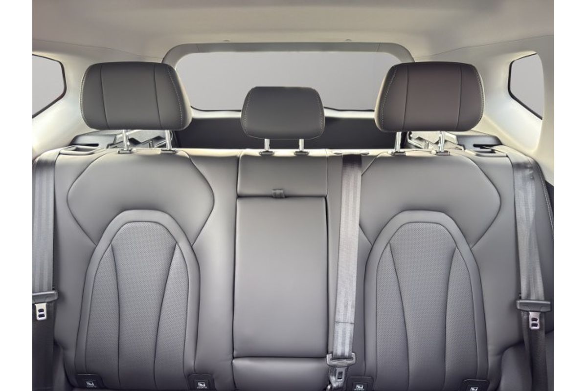 2025 Chery Tiggo 7 Pro ULTIMATE PHEV/7AT