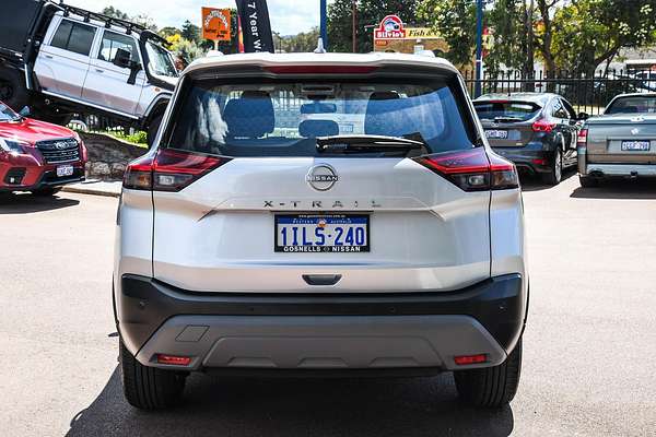 2024 Nissan X-TRAIL ST T33