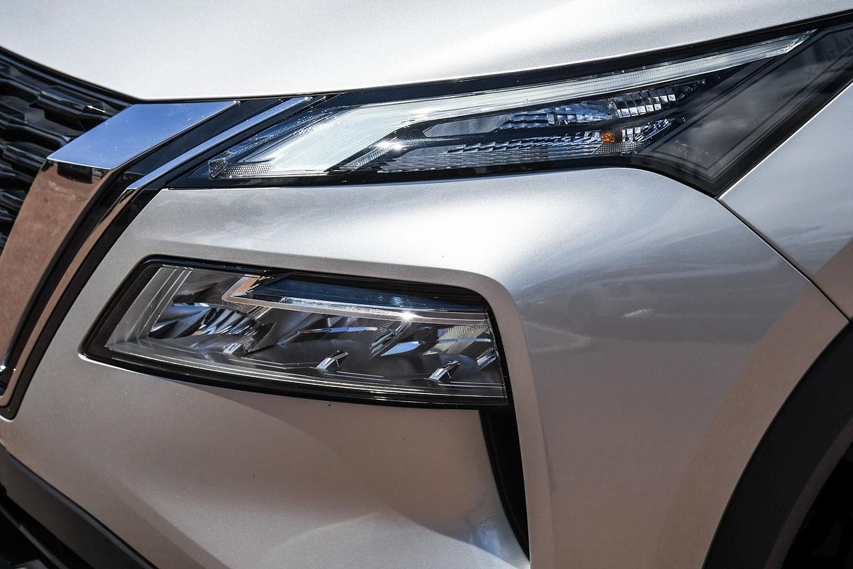 2024 Nissan X-TRAIL ST T33