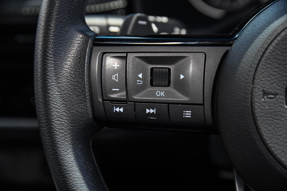 2024 Nissan X-TRAIL ST T33