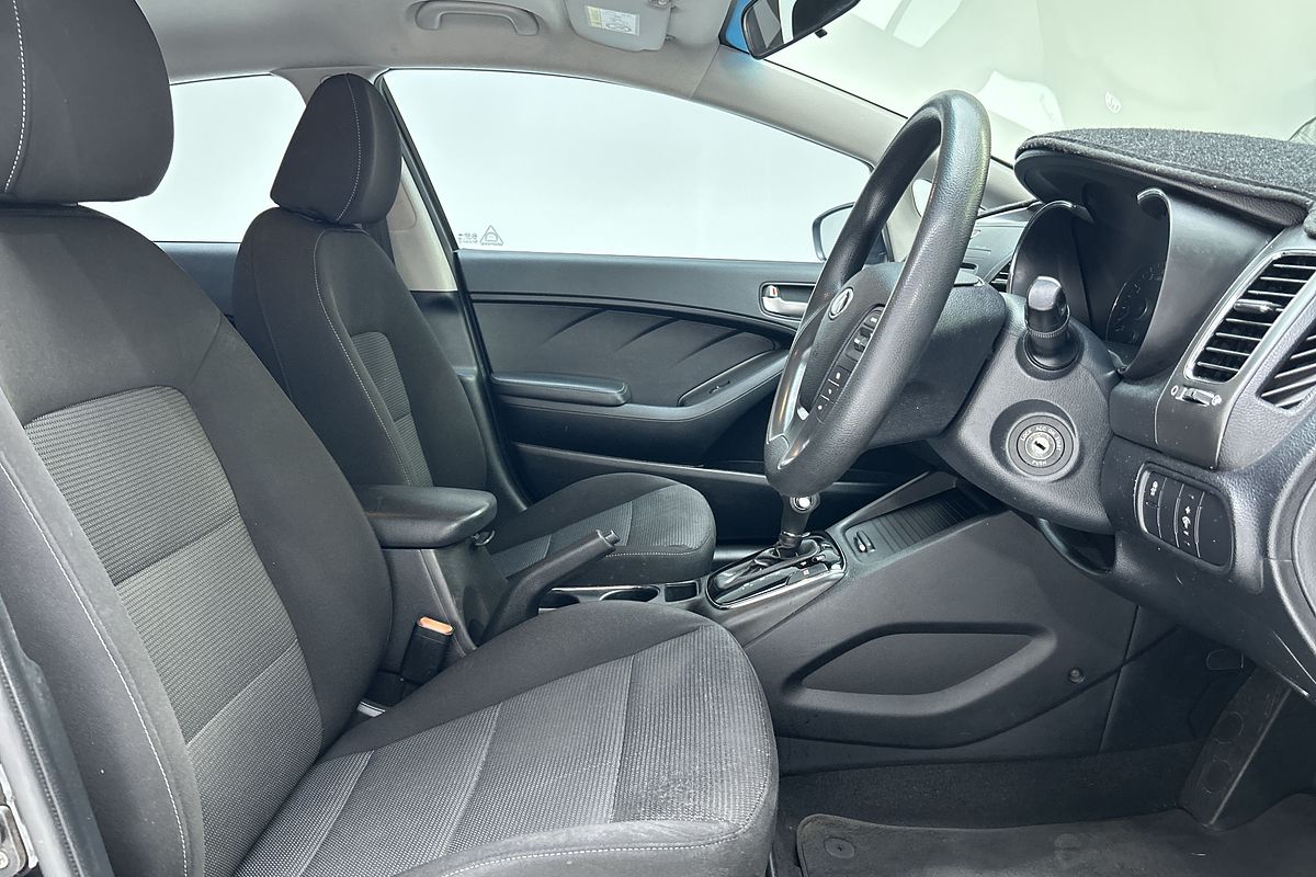 2017 Kia Cerato S YD