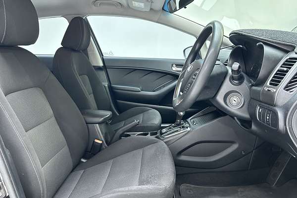 2017 Kia Cerato S YD