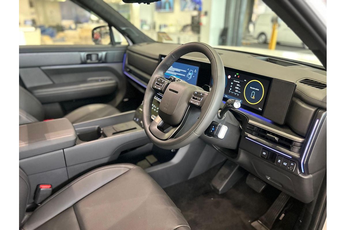 2025 Hyundai Santa Fe Hybrid Calligraphy MX5.V1