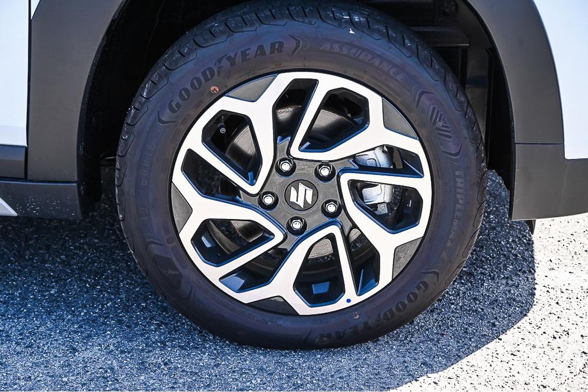 2025 Suzuki Fronx
