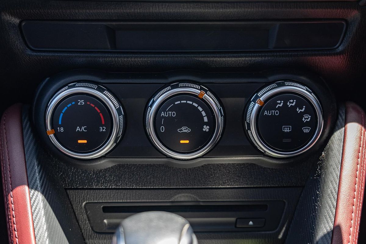 2017 Mazda CX-3 Akari DK