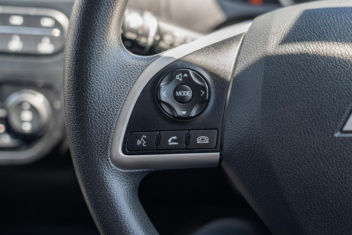 2014 Mitsubishi Mirage LS LA
