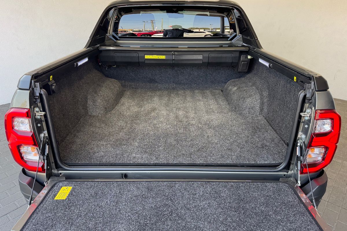2024 Toyota Hilux Rogue 48V GUN126R