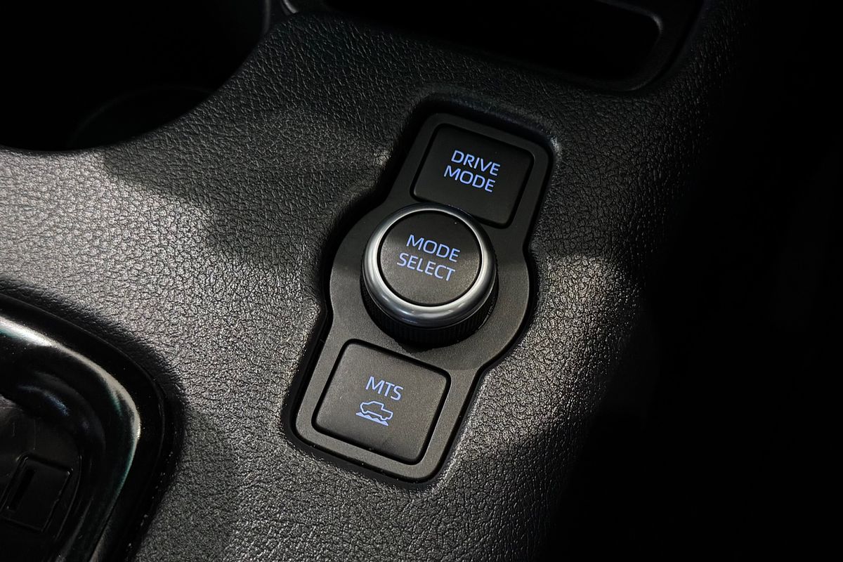 2024 Toyota Hilux Rogue 48V GUN126R