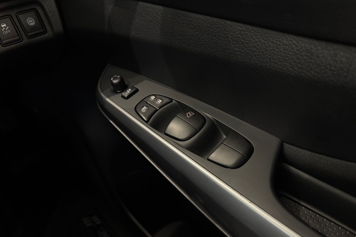 2024 Nissan Navara Black Edition D23 4X4