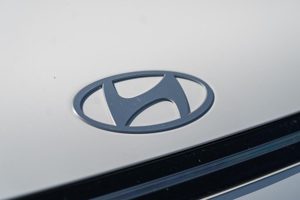 2025 Hyundai Kona Elite SX2.V3