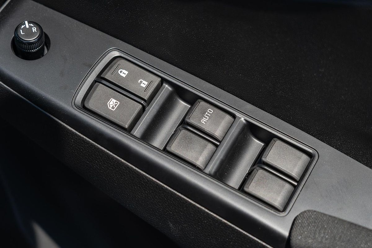 2024 Isuzu D-MAX SX High Ride Rear Wheel Drive