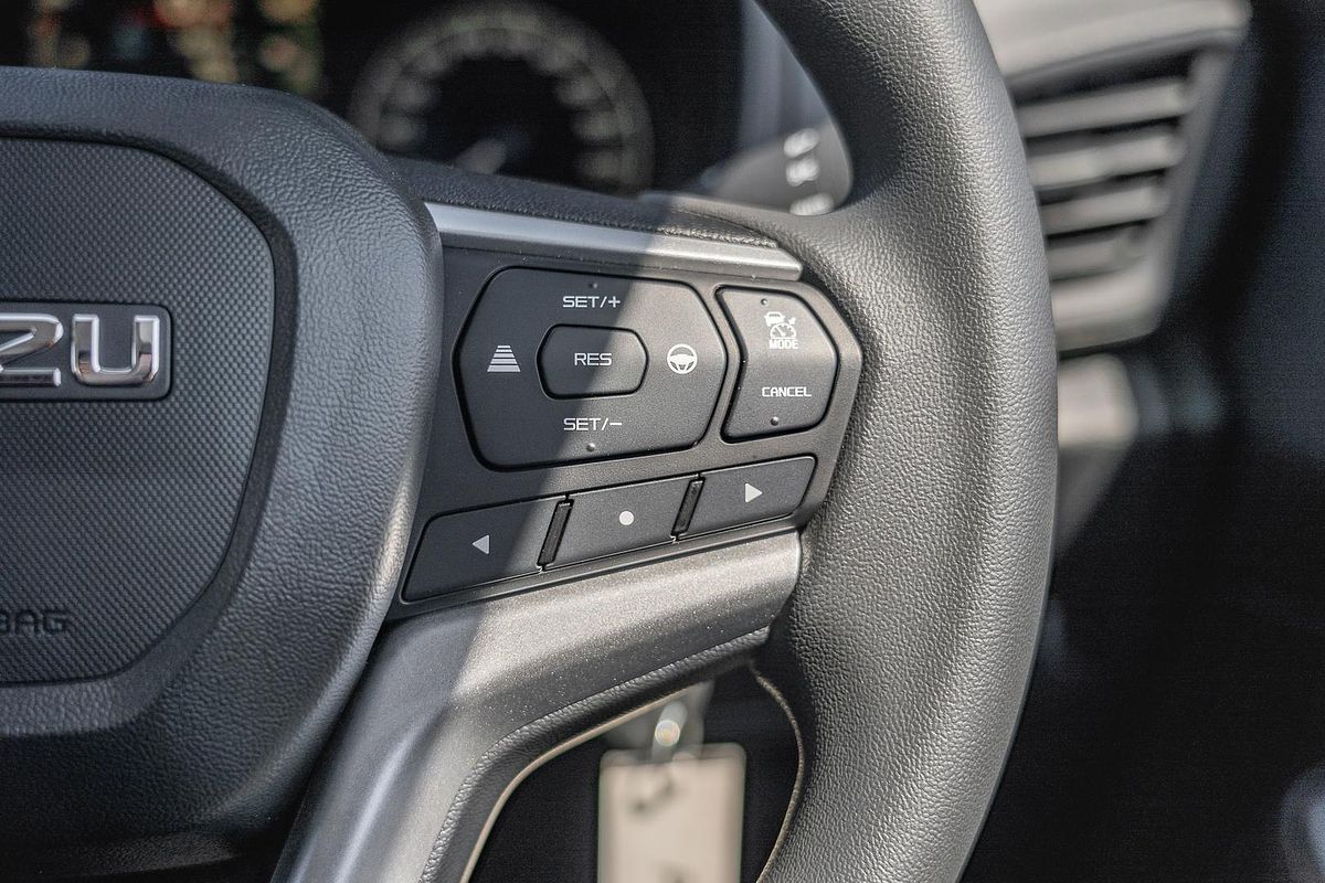 2024 Isuzu D-MAX SX High Ride Rear Wheel Drive