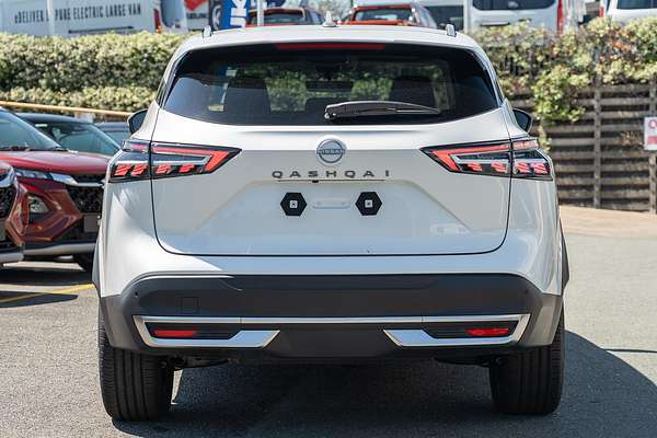 2024 Nissan QASHQAI Ti J12