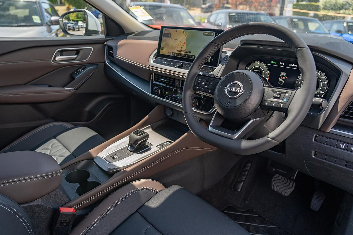 2024 Nissan QASHQAI Ti J12