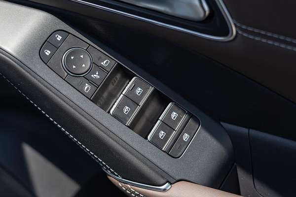 2024 Nissan QASHQAI Ti J12