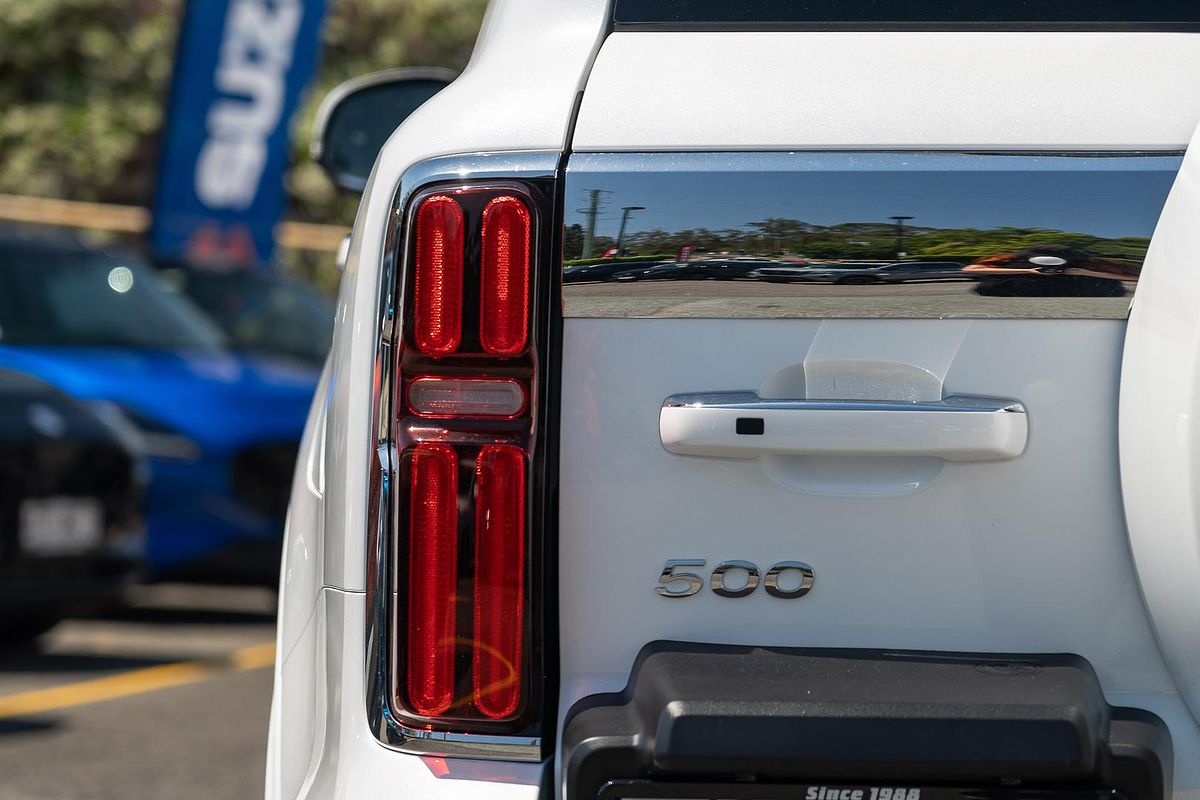 2025 GWM Tank 500 Ultra Hi4-T PHEV P03
