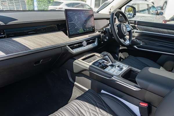 2025 GWM Tank 500 Ultra Hi4-T PHEV P03