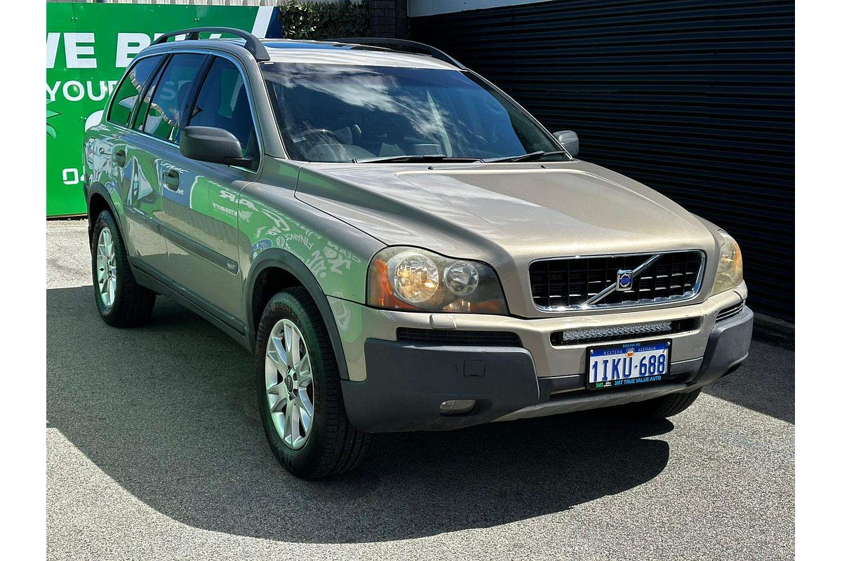 2004 Volvo XC90 T6