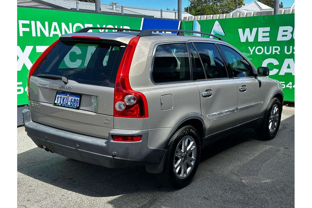 2004 Volvo XC90 T6