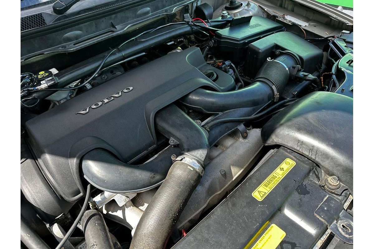 2004 Volvo XC90 T6