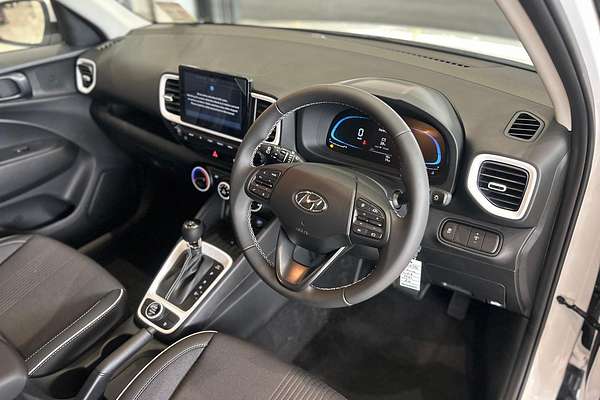 2025 Hyundai Venue Active QX.V5