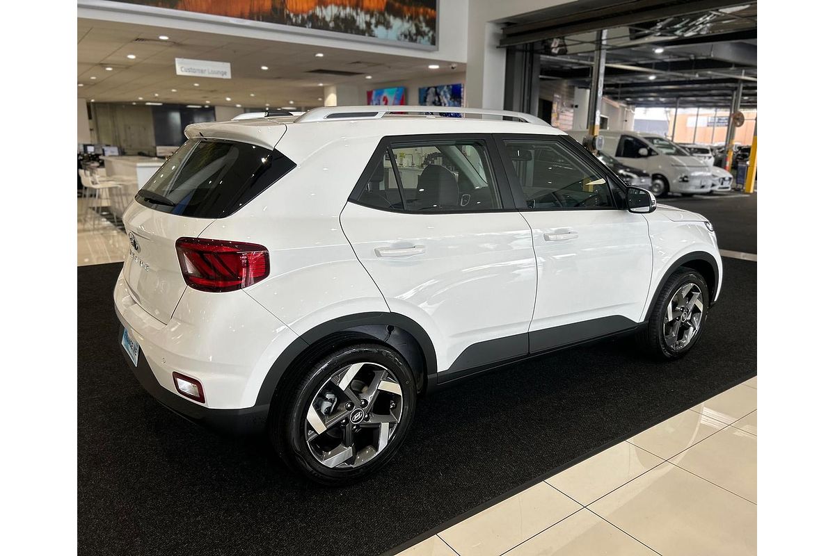 2025 Hyundai Venue Active QX.V5