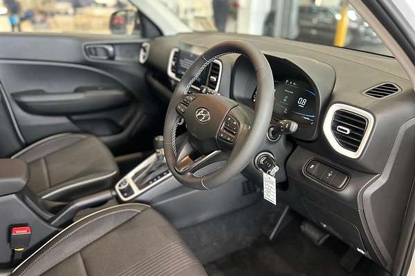 2025 Hyundai Venue Active QX.V5