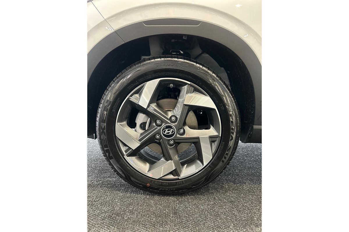 2025 Hyundai Venue Active QX.V5