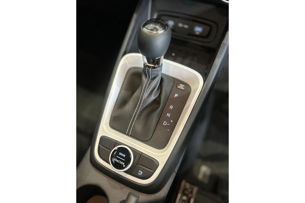 2025 Hyundai Venue Active QX.V5