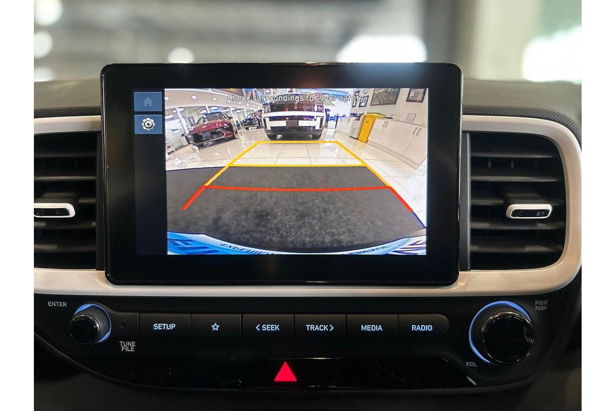 2025 Hyundai Venue Active QX.V5