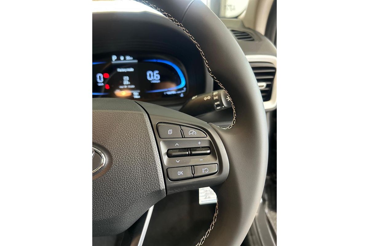 2025 Hyundai Venue Active QX.V5