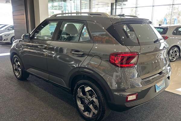 2025 Hyundai Venue Active QX.V5