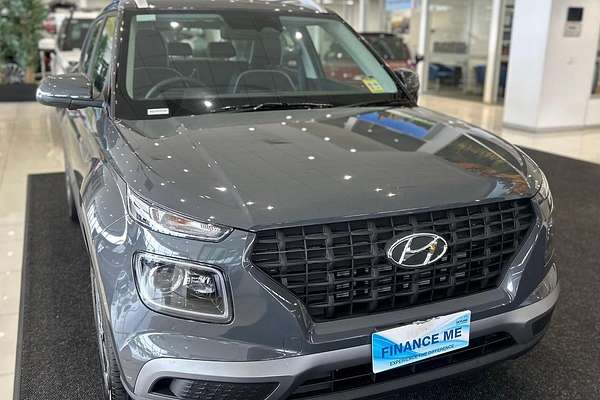 2025 Hyundai Venue Active QX.V5