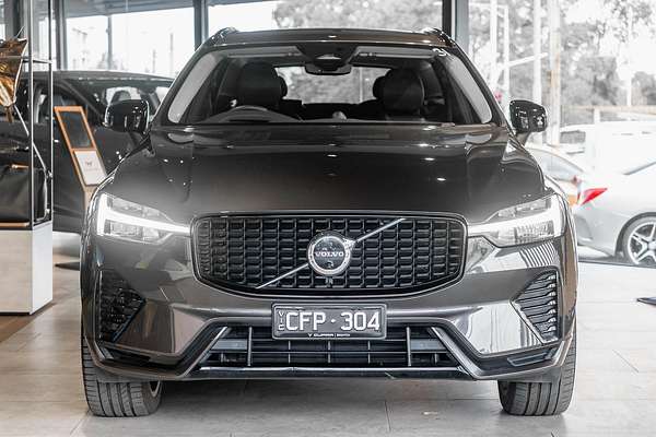 2022 Volvo XC60 Recharge Ultimate T8 Plug-In Hybrid