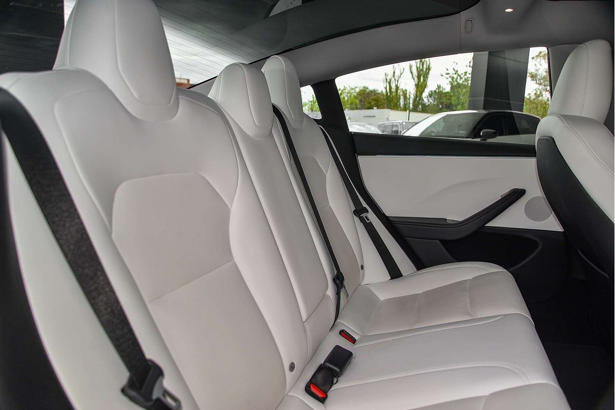 2024 Tesla Model 3 Long Range