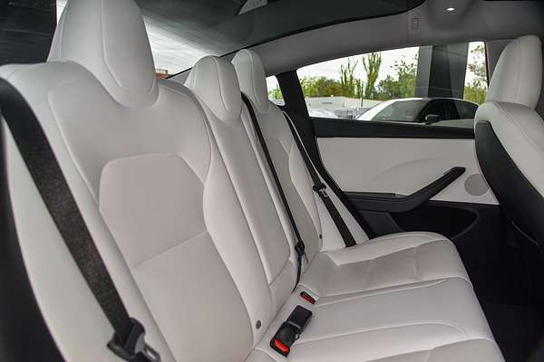 2024 Tesla Model 3 Long Range