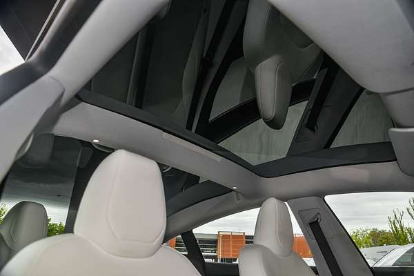 2024 Tesla Model 3 Long Range