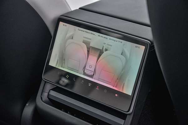 2024 Tesla Model 3 Long Range