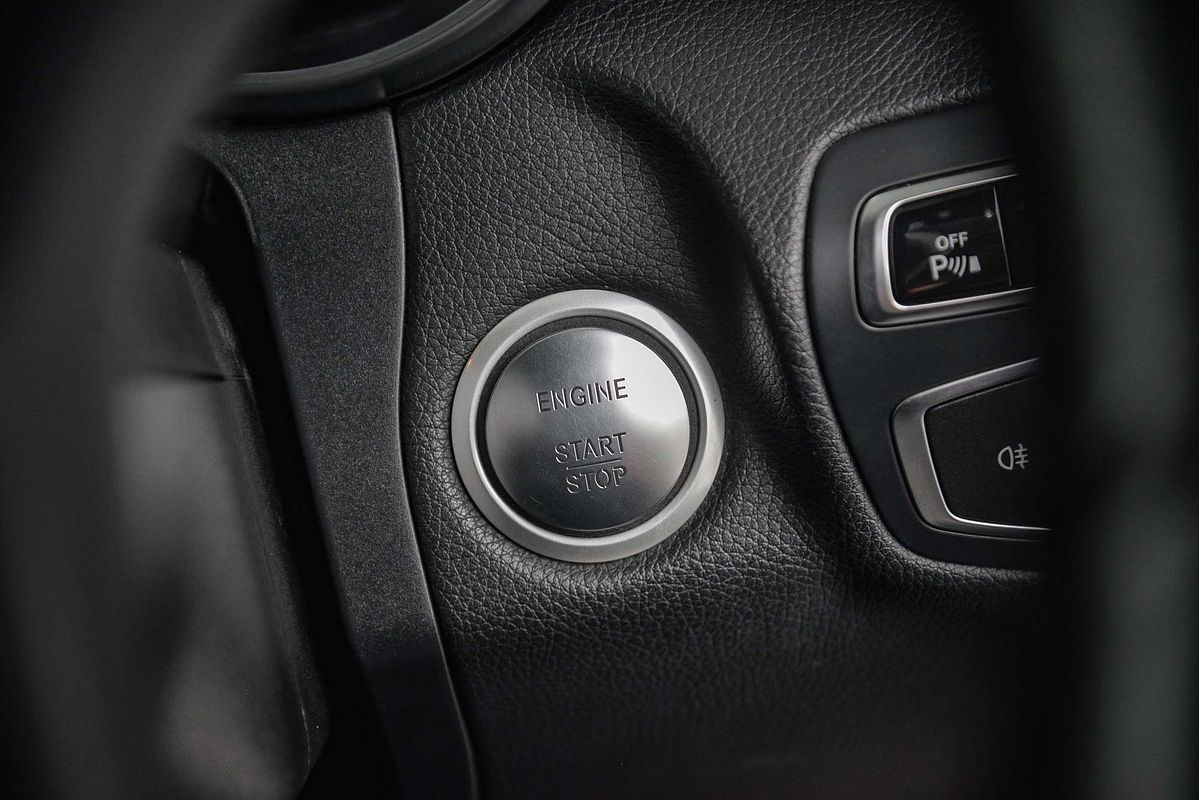 2016 Mercedes-Benz C-Class C200 W205