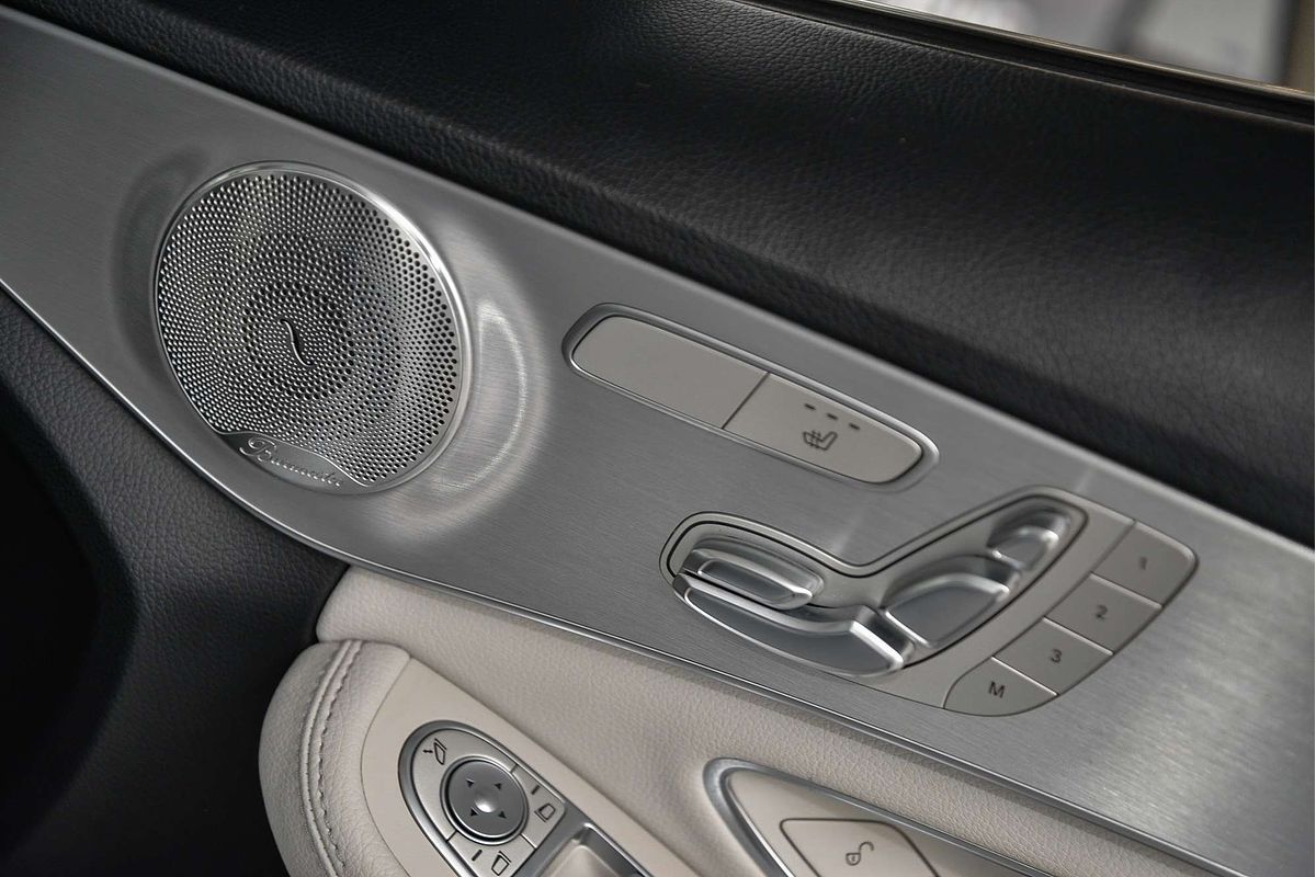 2016 Mercedes-Benz C-Class C200 W205