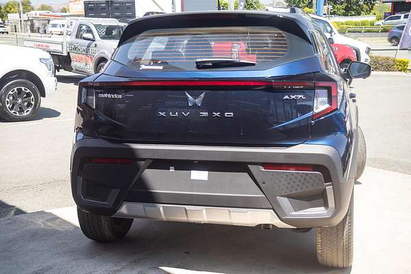 2025 Mahindra XUV3XO AX7L