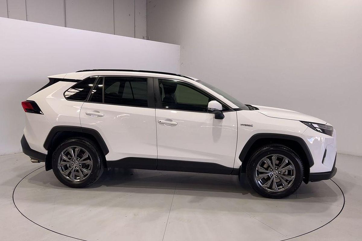2022 Toyota RAV4 GXL AXAH54R
