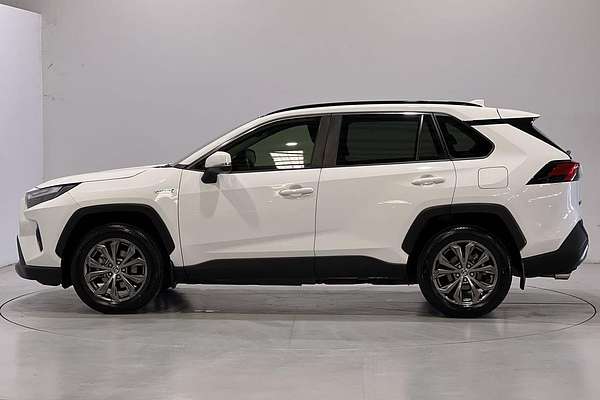 2022 Toyota RAV4 GXL AXAH54R