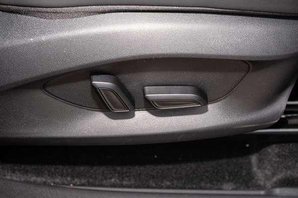 2025 MG ZS Essence Turbo ZS32