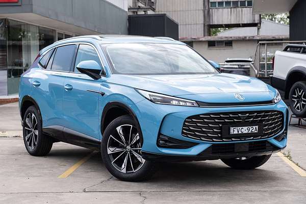 2025 MG HS Essence AS33