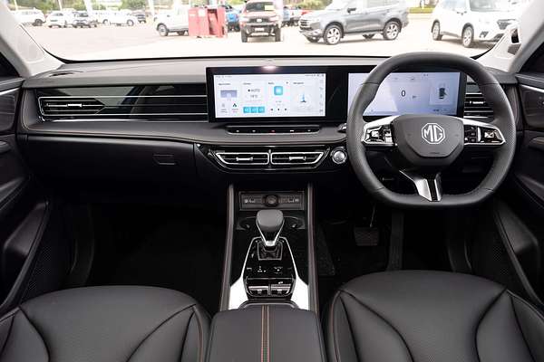 2025 MG HS Essence AS33