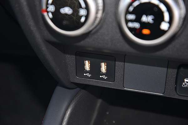 2024 Mitsubishi ASX MR XD