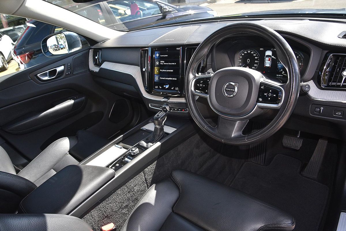 2021 Volvo XC60 D4 Inscription