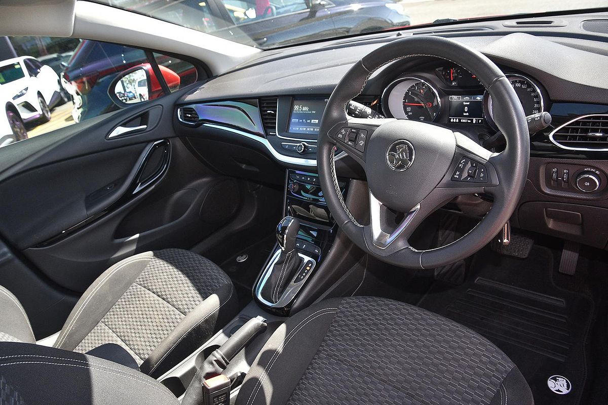 2017 Holden Astra R BK