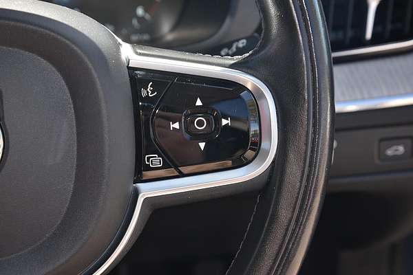 2021 Volvo XC60 D4 Inscription